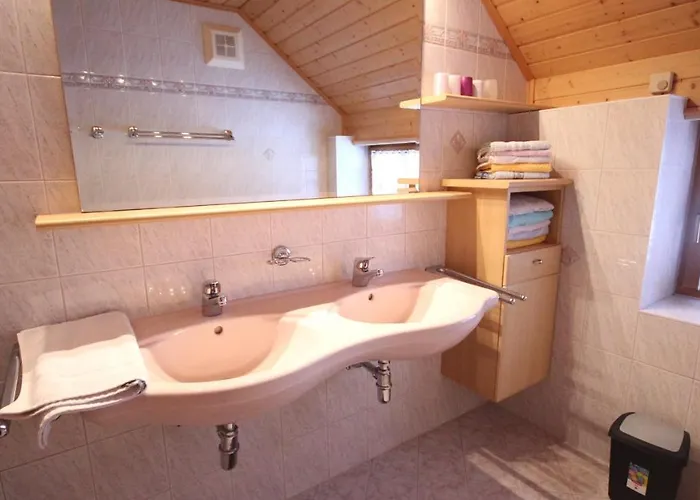 Landhaeusl Apartmán *